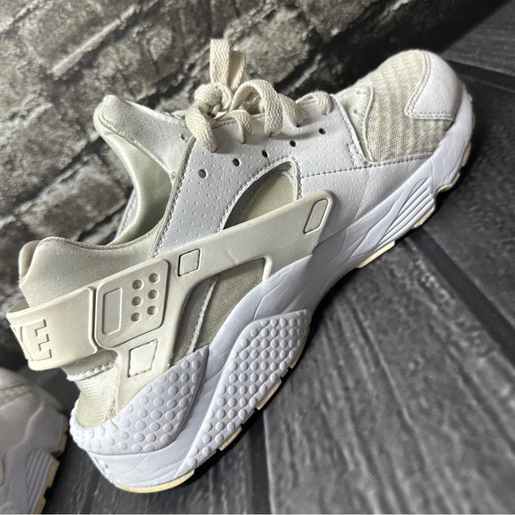 Nike Air Huarache All White Platinum 318429-111 Sneakers Shoes Men's Size 9 - Picture 9 of 16
